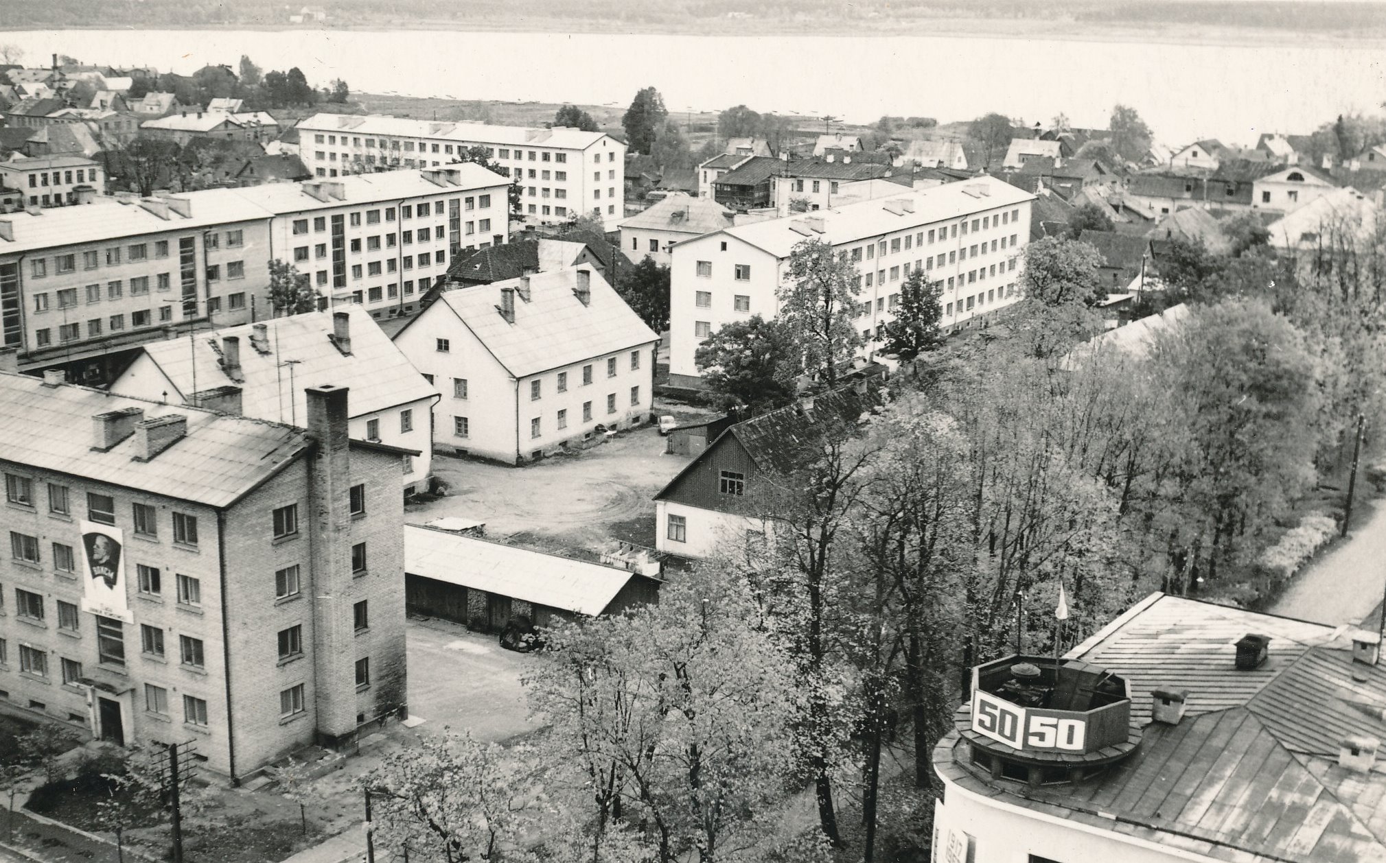 Foto. Vaade Võru linna Katariina ja Tartu tänava ümbrusse jäävale osale.