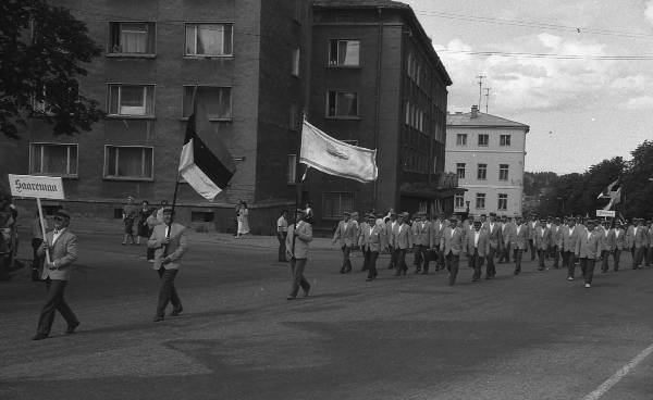 Suur laulupüha Tartus. 1989. Saaremaa kolonni algus.