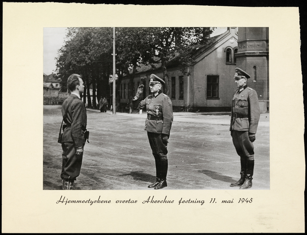 Hjemmestyrkene overtar Akershus festning May 11, 1945