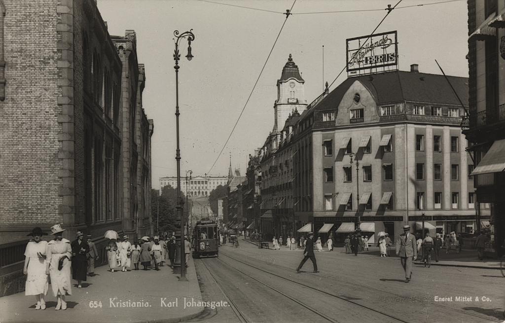 654. Kristiania. Karl Johansgate.