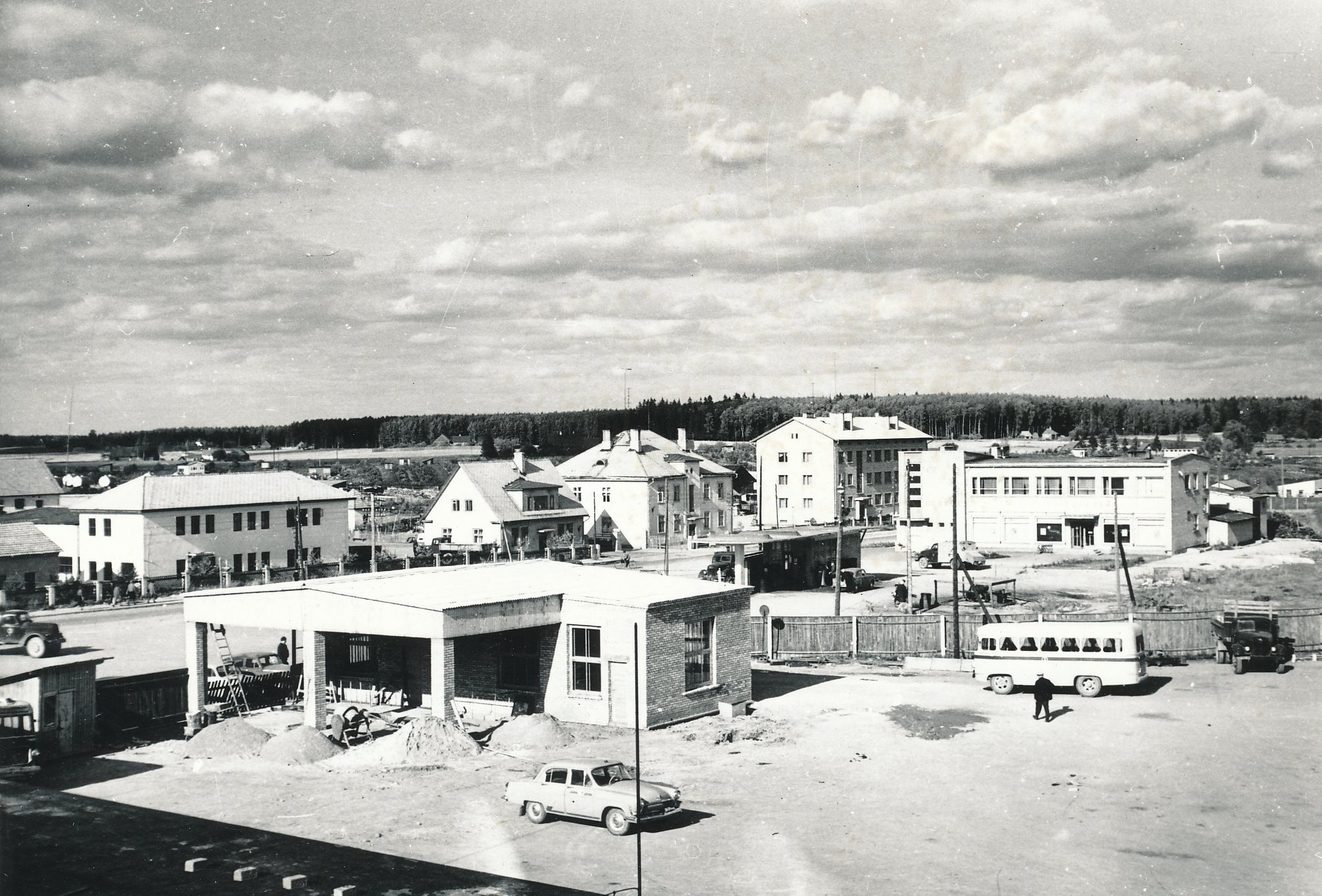 Foto. Võru Teedevalitsuse remonditöökojad 1967.a.