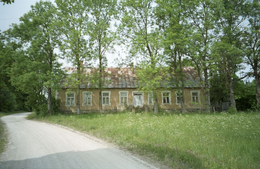 Võhmuta vallamaja
