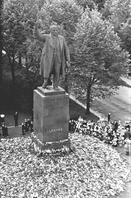 " Võti sinu kätes " - kooliõpilaste pidu Riias.