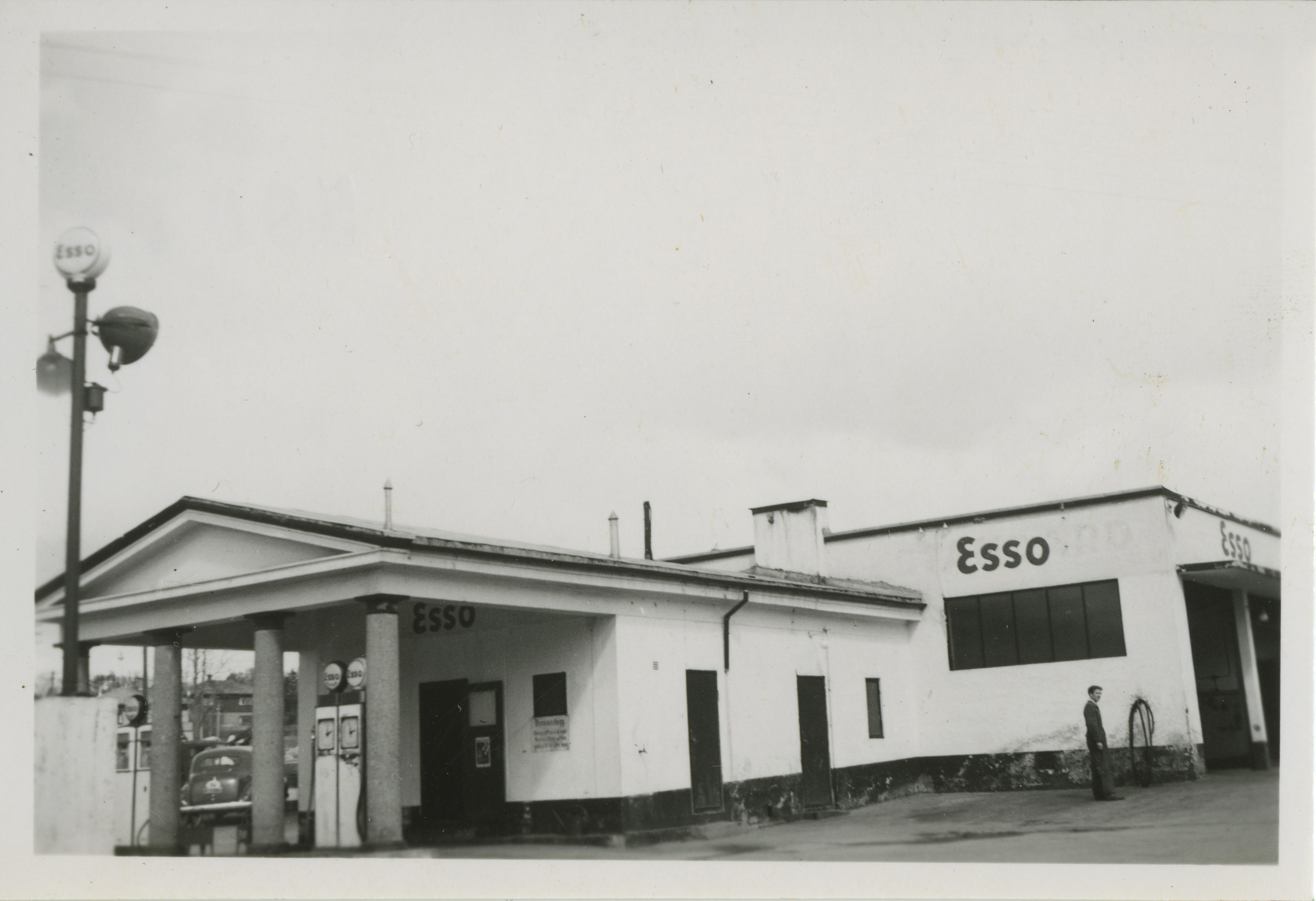 Sæter Bensinstasjon, Nordstrandshøgda.