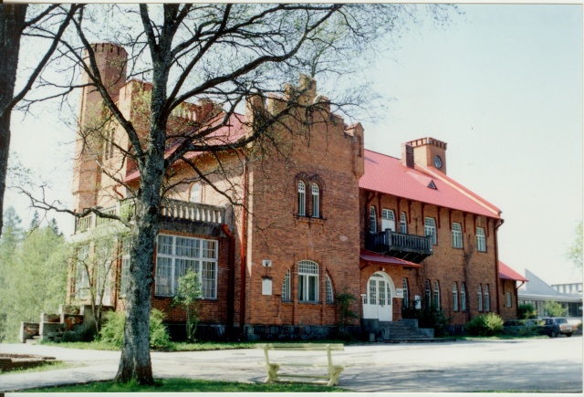 värvifoto Jäneda loss 1995