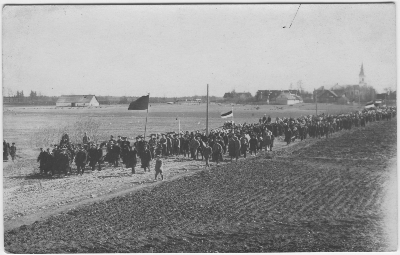 1.mai 1917.a. Hageris, rongkäik kalmistule.