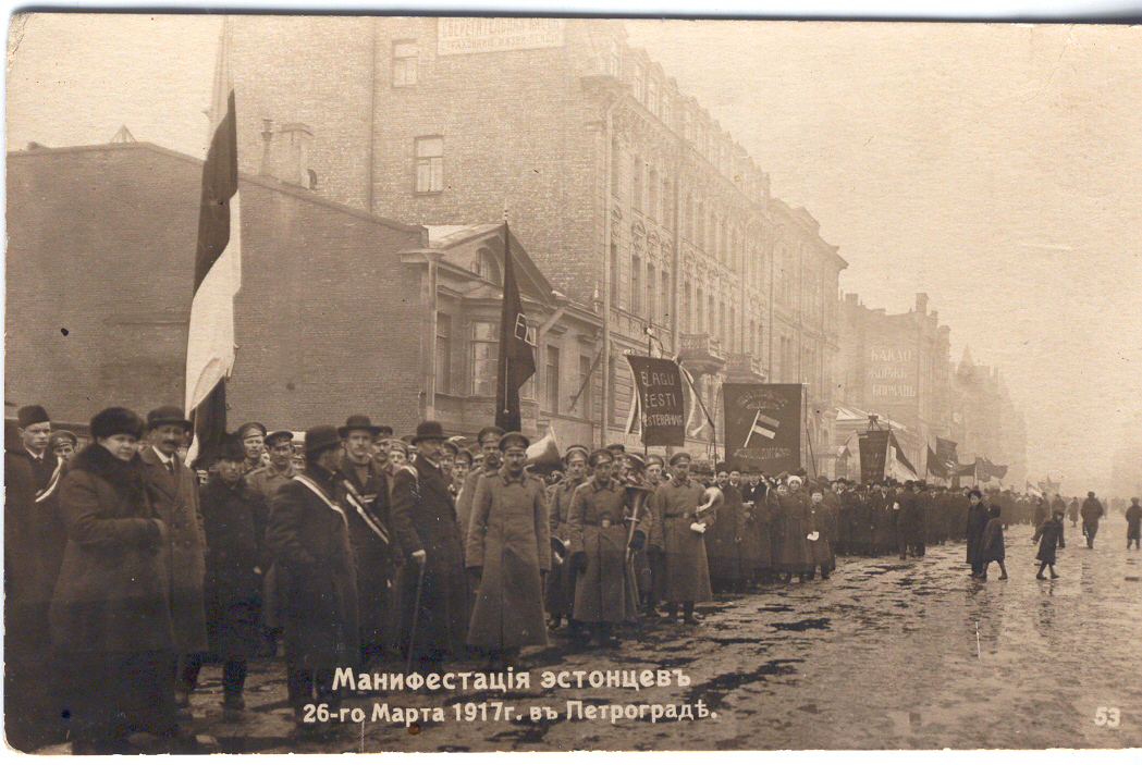 Foto. Eestlaste manifestatsioon Petrogradis 26. märtsil 1917.a.