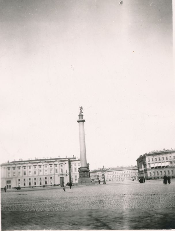 Foto. Peterburg. Aleksander I mälestussammas. 1891