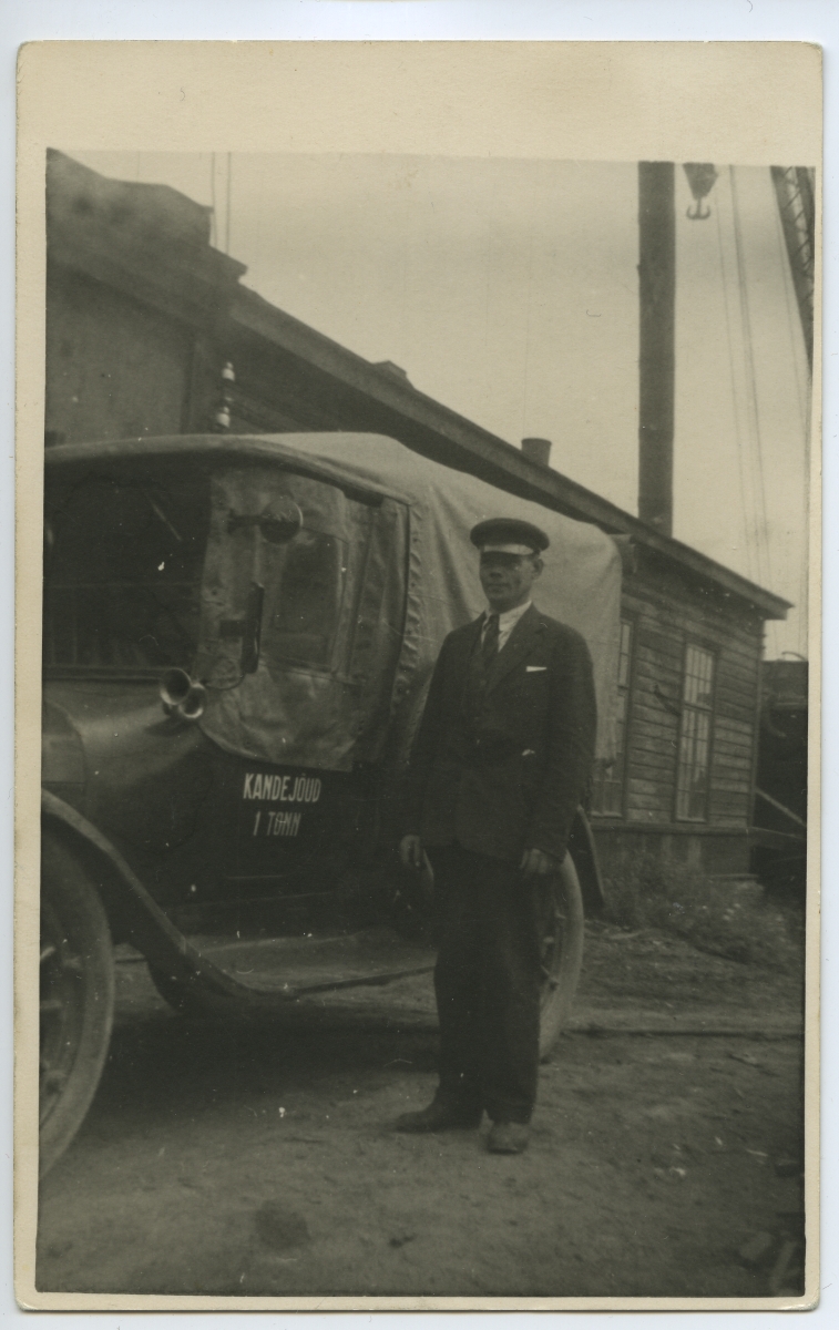 Richard Kivi Sadamatehaste autoga