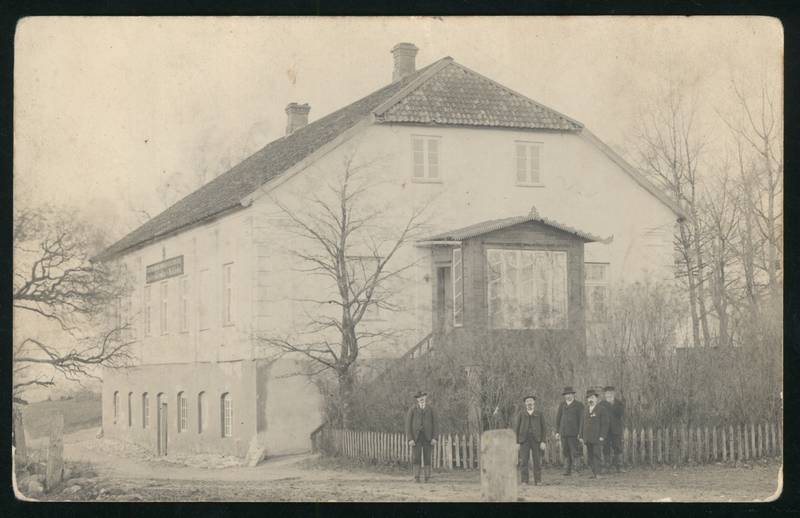 fotopostkaart, Paistu khk, Holstre vallamaja, 5 meest, u 1915