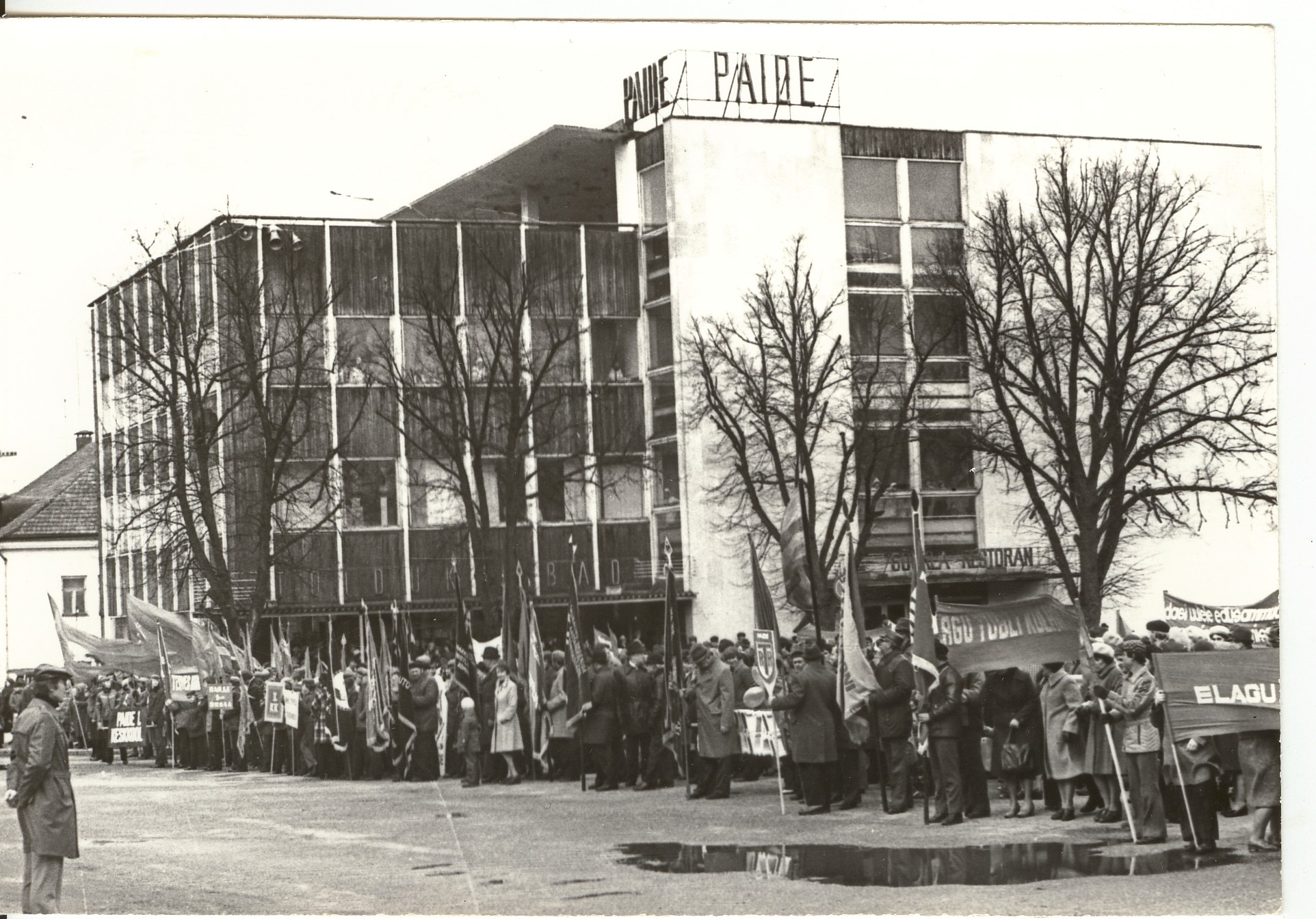 foto, 1.mai tähistamine Paides 1979.a.