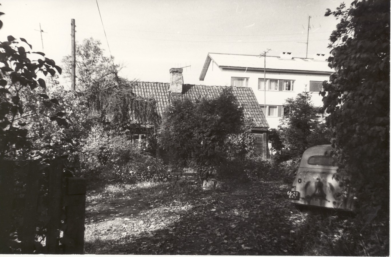 Vana maja uue elamu taustal Tähe tänavas