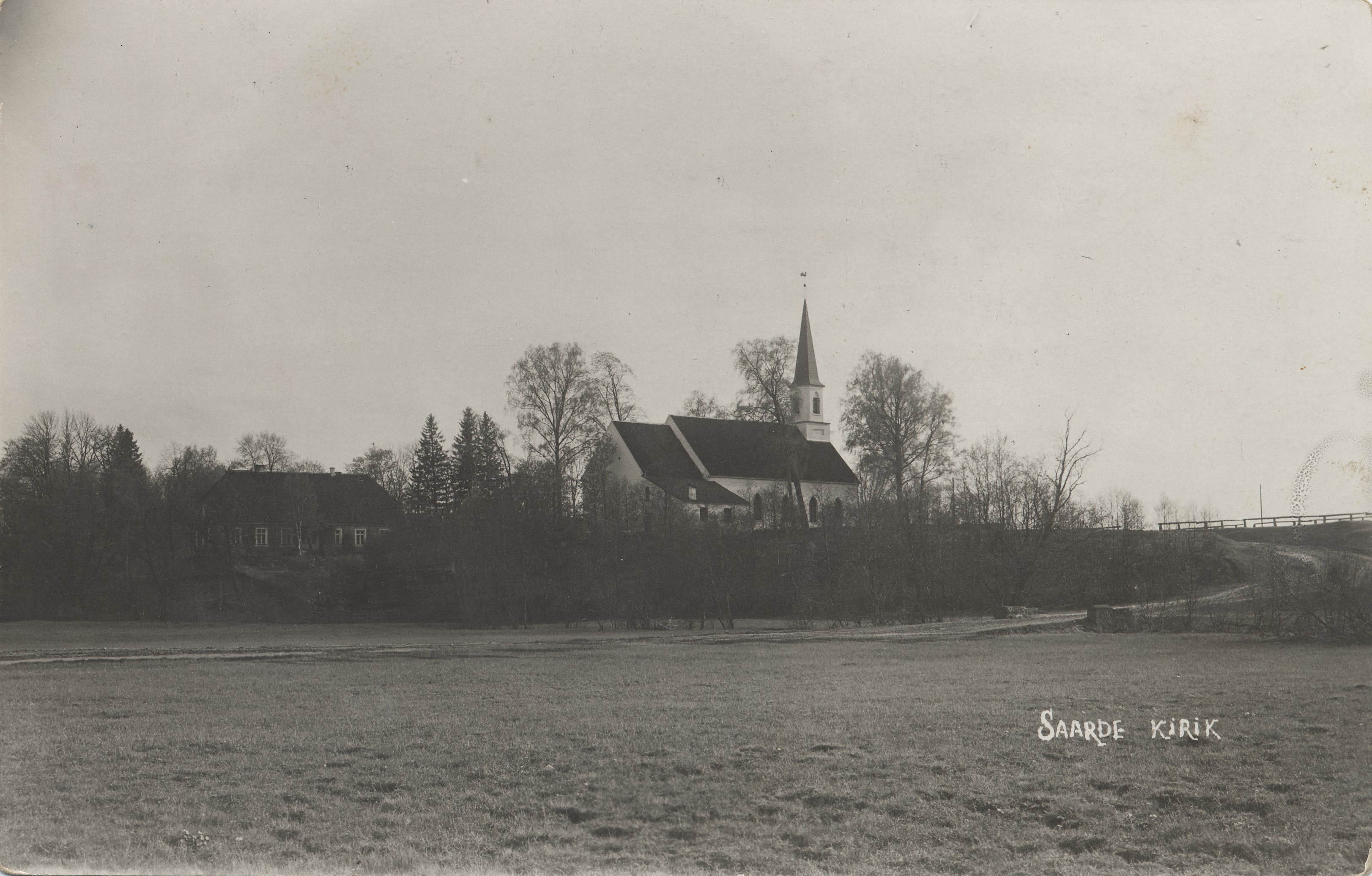 Saarde Church