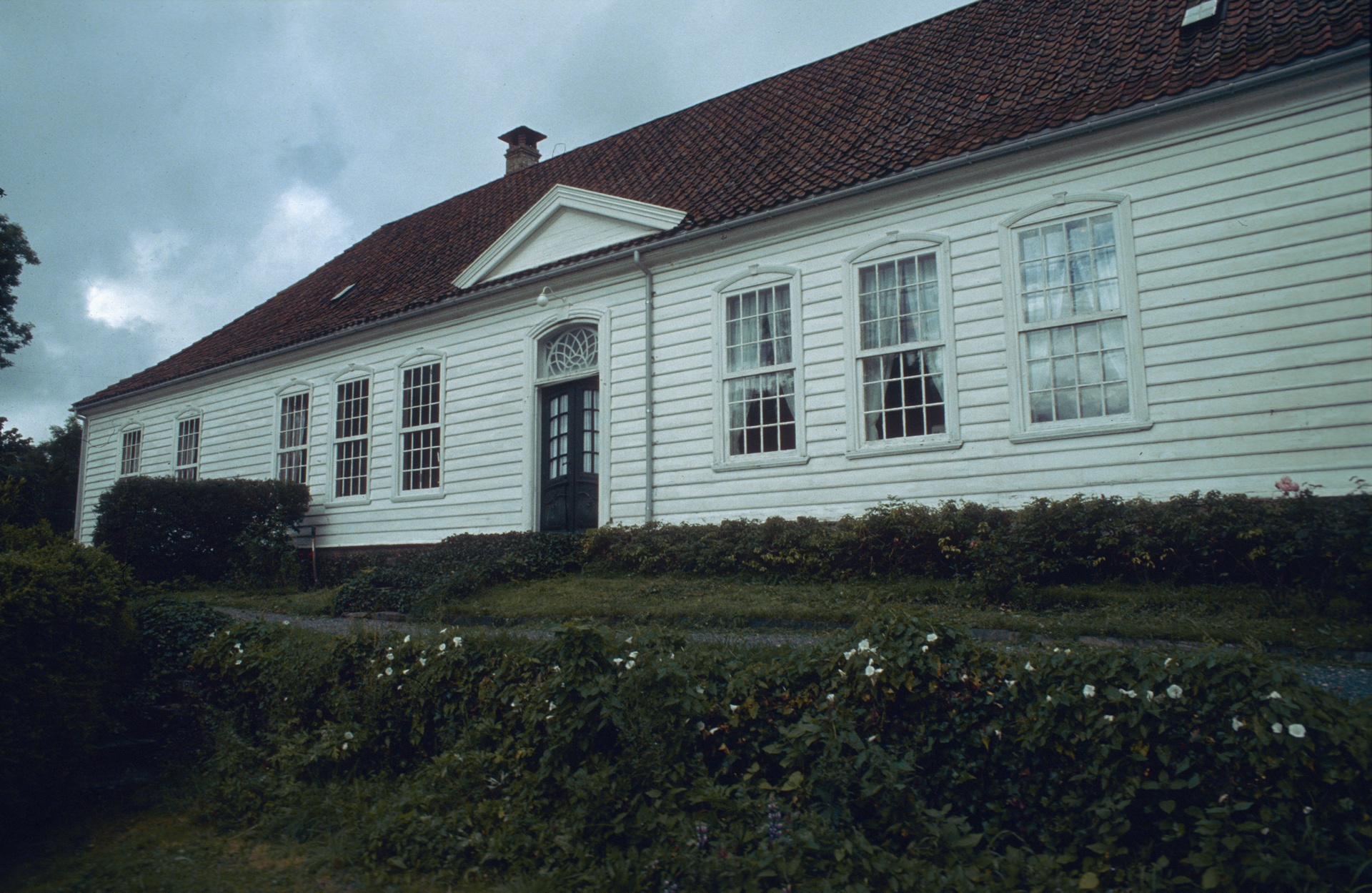 Store Milde, Fana folkehøgskole (Mildevegen 190 A, Bergen)