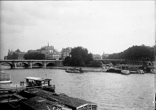 Vue générale du Pont Neuf, Paris, 12 June 1895