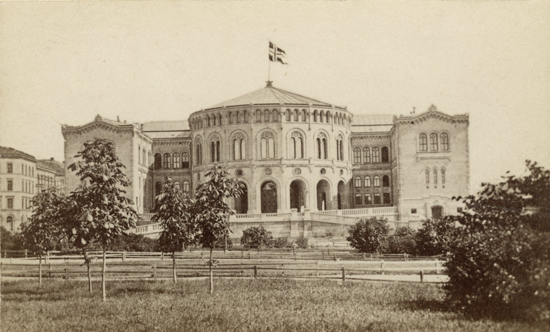 Stortinget (Karl Johans gate 22, Eidsvolls plass, Oslo)