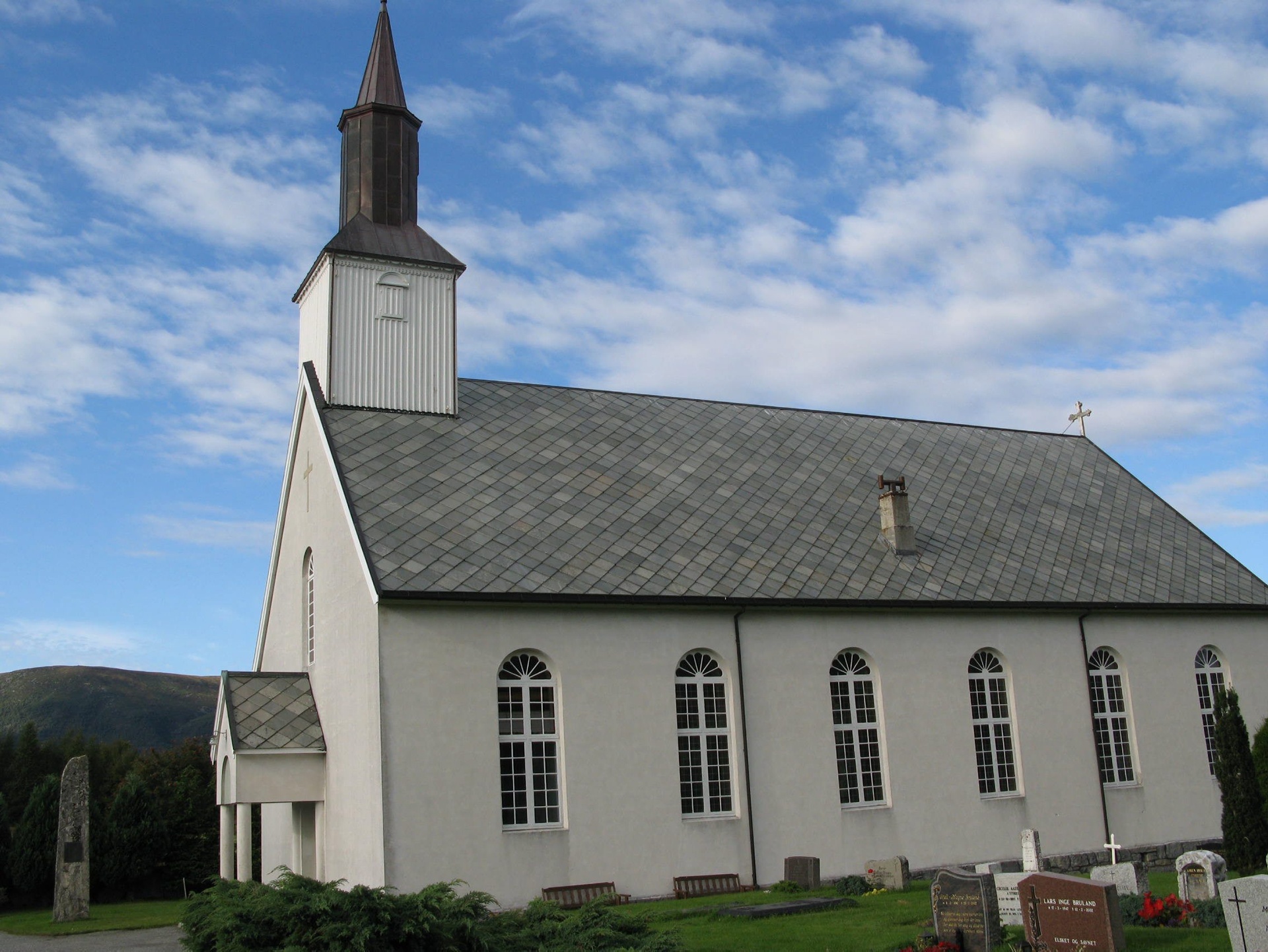 Vanylven kirke, Vanylven kyrkje, Slagnes (Vanylven)