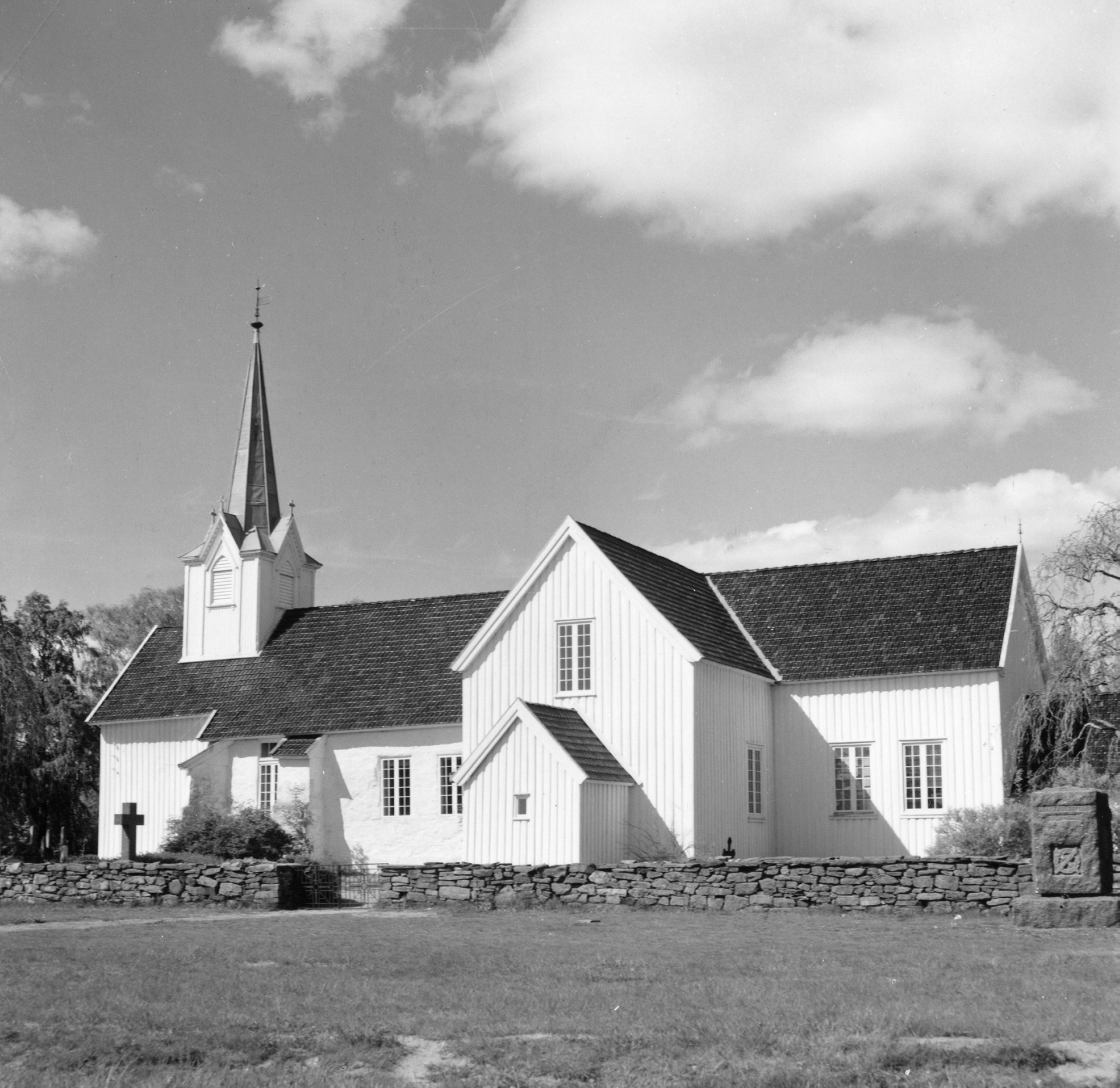 Vestre Moland kirke (Lillesand)