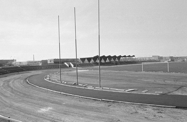 S. Kirovi nimeline näidiskalurikolhoos. Staadion.