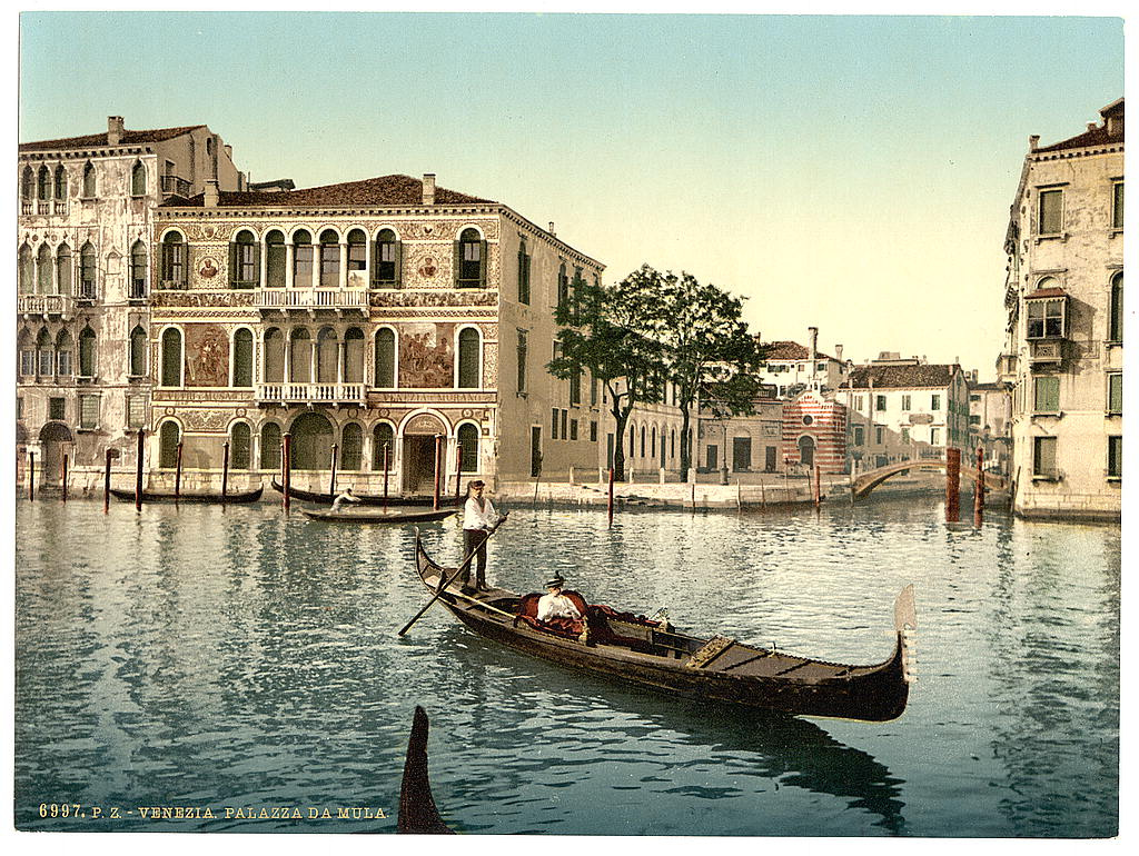 [da Mulla Palace, Venice, Italy] (Loc)