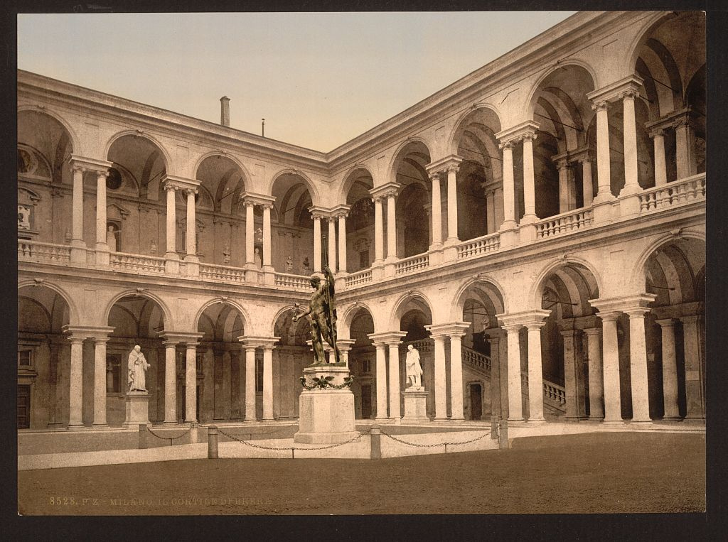 [the Court of Brera (i.e. Brera Palace courtyard, Milan, Italy] (Loc)