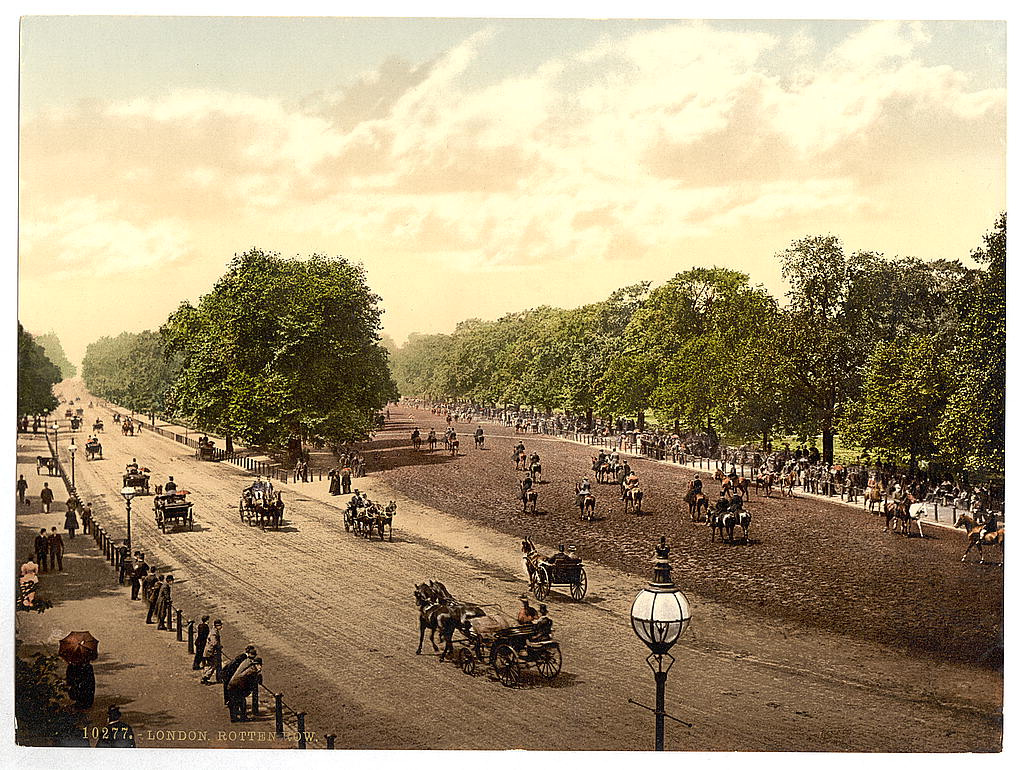 [rotten Row and Hyde Park Corner, London, England] (Loc)