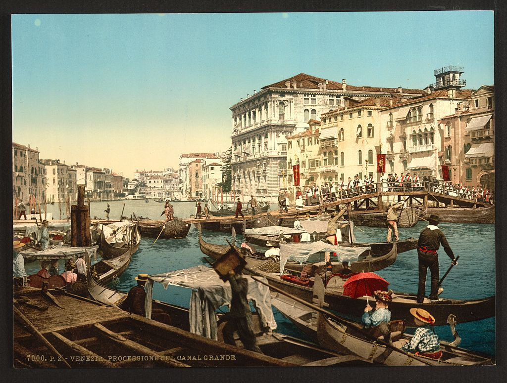 [procession over the Grand Canal, Venice, Italy] (Loc)