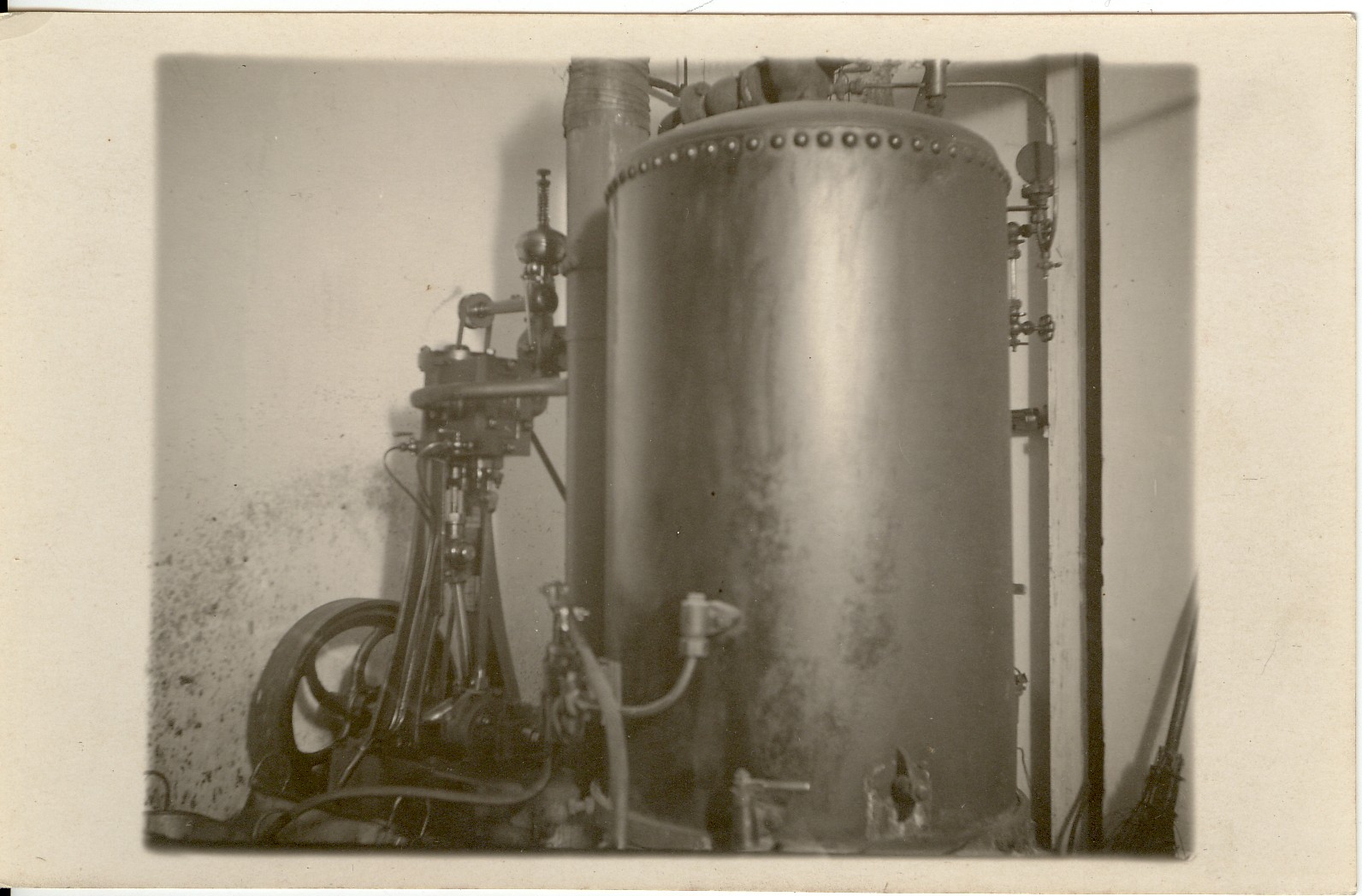foto, Türi meiereis, "Nikander"- tüüpi aurukatel,  1920-ndatel a.
