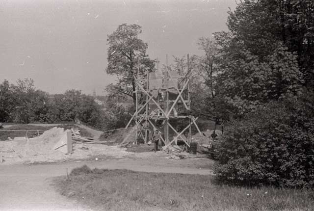 F. g. W. Struve monument Tartu County Tartu City Toomemägi