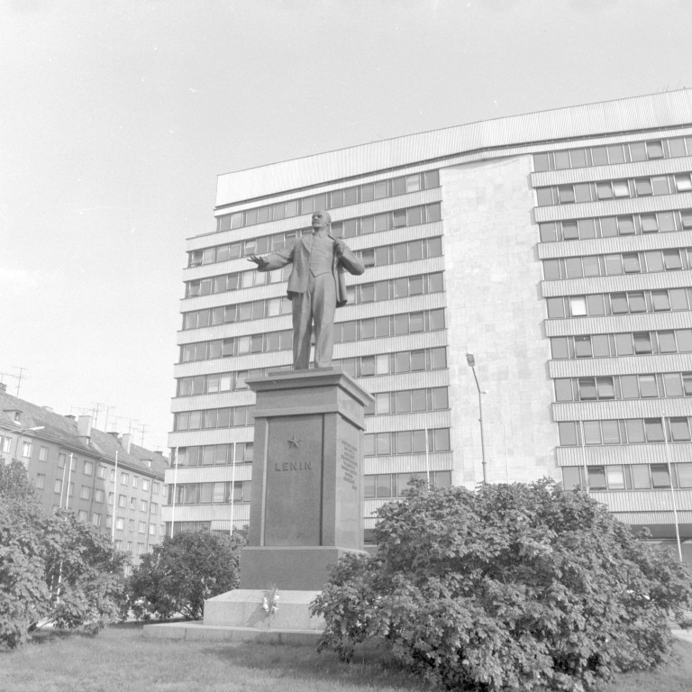 Vladimir Iljitš Lenin monument Harju county Tallinn Rävala puiestee
