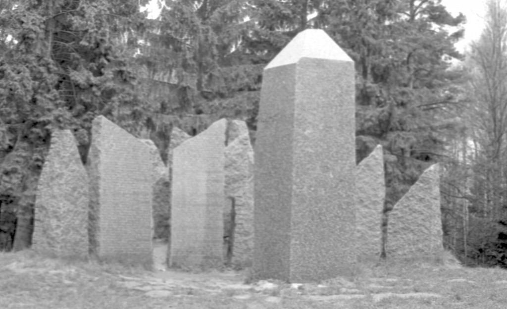 Monument for Sakalamaa protectors 1217-1223 Viljandi county Suure-Jaani vald Lõhavere