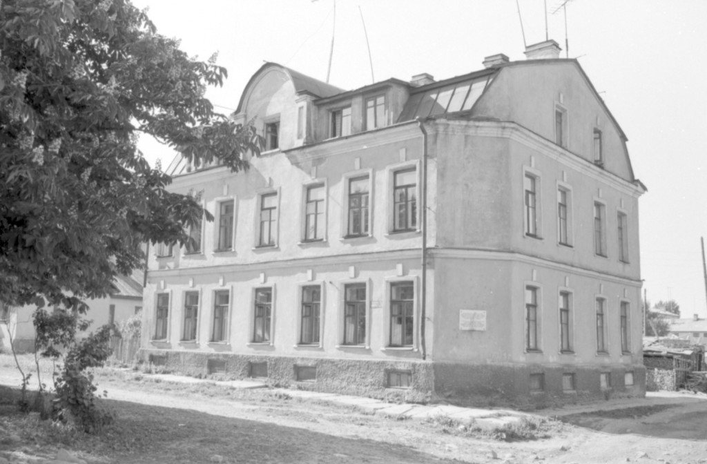 The house where in 1917-1918 Albert Tiiman Ida-Viru county lived in Narva city Heinaturu 3