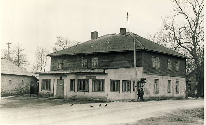 Haljala söökla hoone
