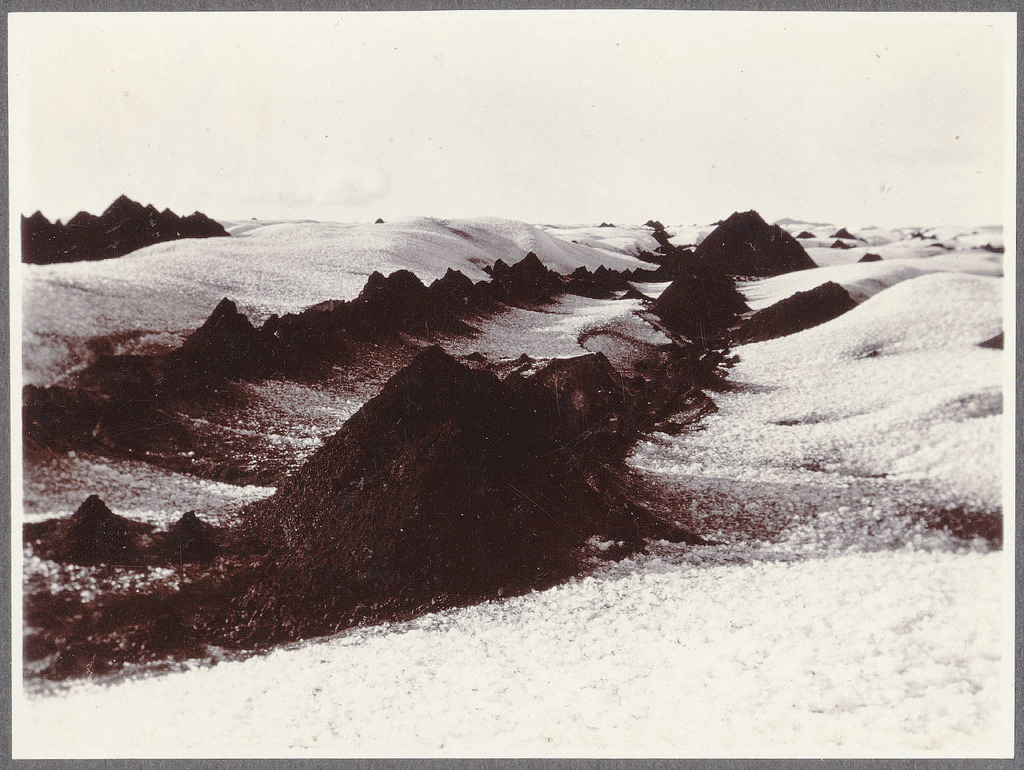 Ice cones is a Breiðamerkurjökull.
