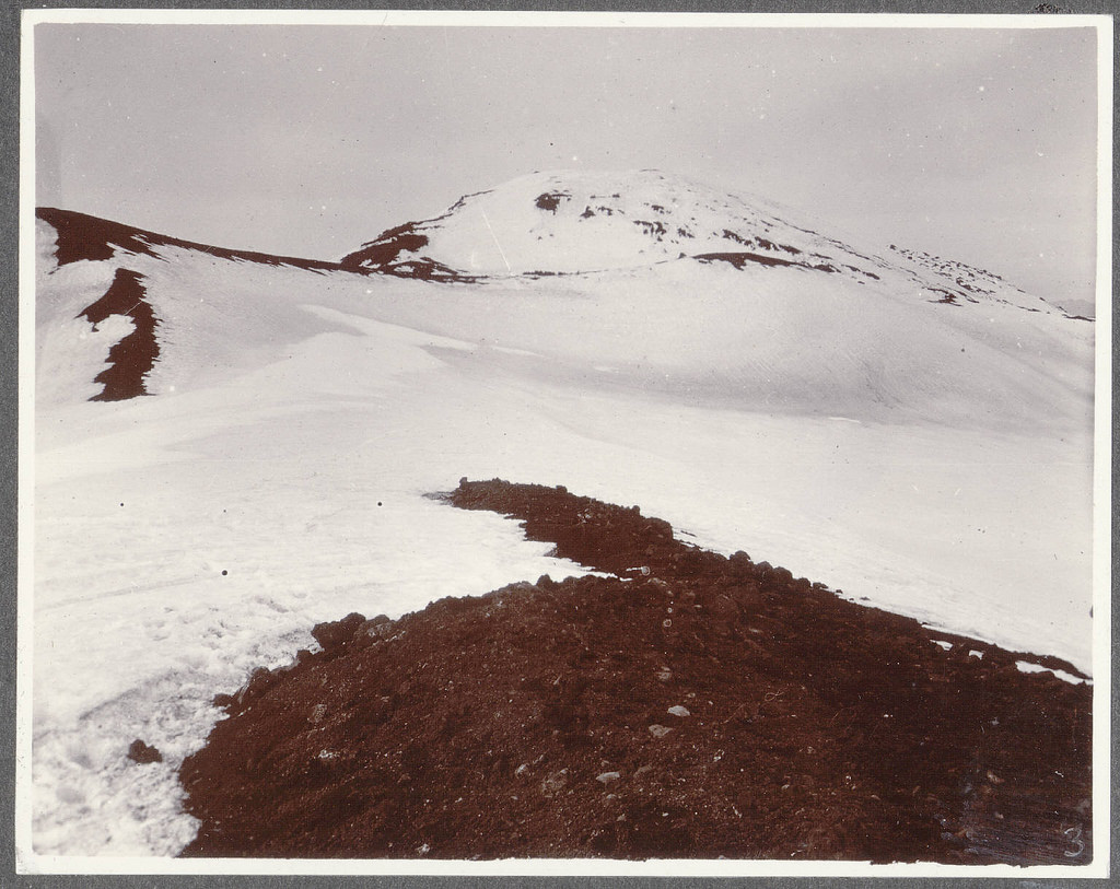 True Summit of Hekla from 1st or western peak.