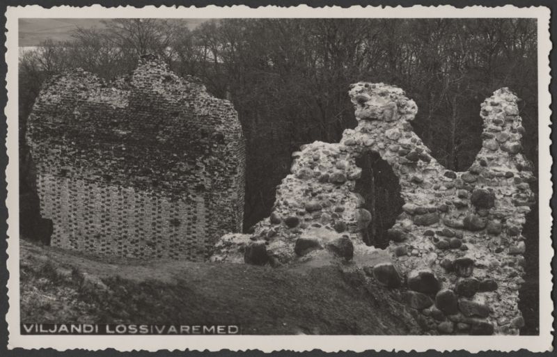 fotopostkaart, Viljandi, Kaevumägi, lõunanõlv, müürid, järv, u 1915