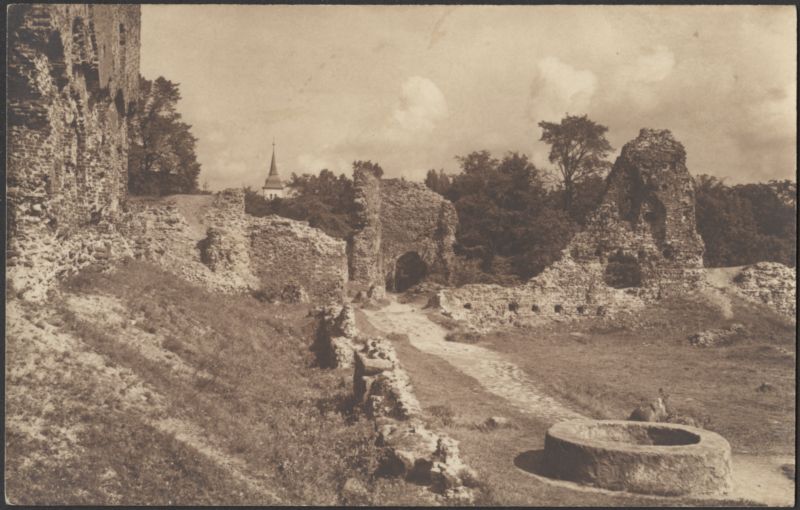 fotopostkaart, Viljandi, Kaevumägi, Suurmüür, kaev, Mungamüür, värav, Jaani kiriku torn, u 1925