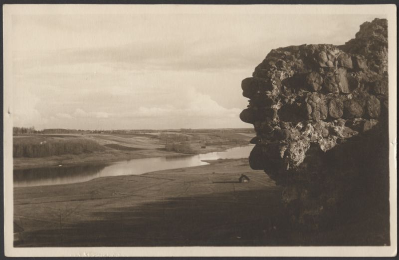 fotopostkaart, Viljandi, II Kirsimägi, järvepoolne osa, müür "Sfinks", järv, kallas, vastaskallas, 1935, foto T. Parri (Viljandi)
