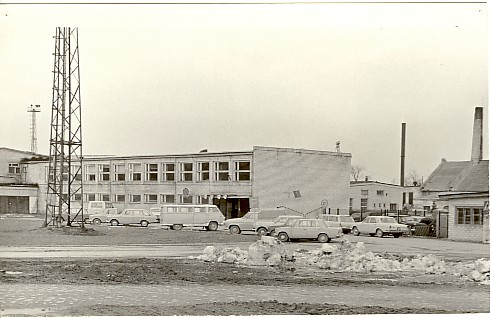 foto, Koeru Autoremonditehase administratiivhoone 1979-80.a.