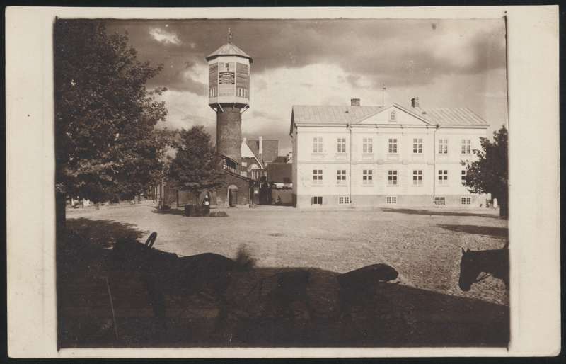 fotopostkaart, Viljandi, turuplats, veetorn, kool, u 1925