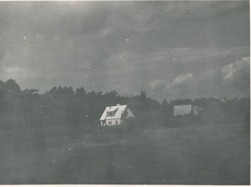 Foto. Elamuid Lihula teelt Haapsalus. Aug. 1961. Fotogr. R. Kalk.