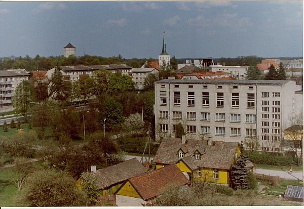 värvifoto, Paide Gümnaasium 1993.a.