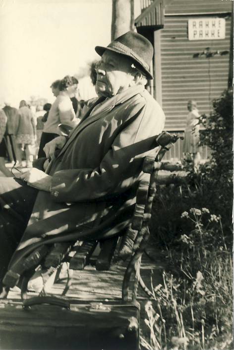 Hugo Laur Rakke jaamas
