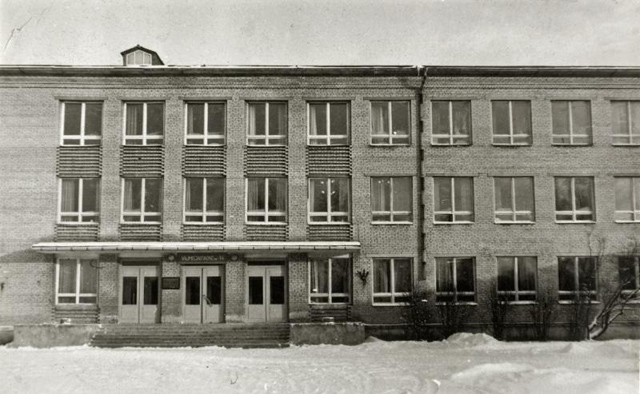 Tartu XVII Kutsekeskkool 1990