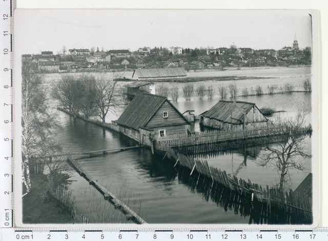 Suurvesi Tartus kevadel, 1922