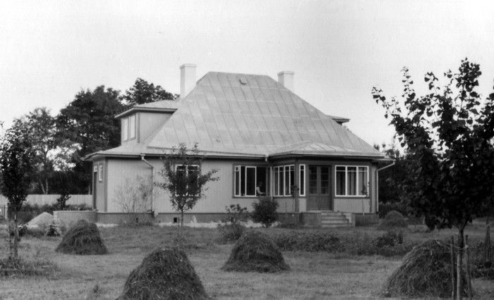 Perekond Fendti elumaja Kärdlas Pikal (endisel Vilmsi) tänaval