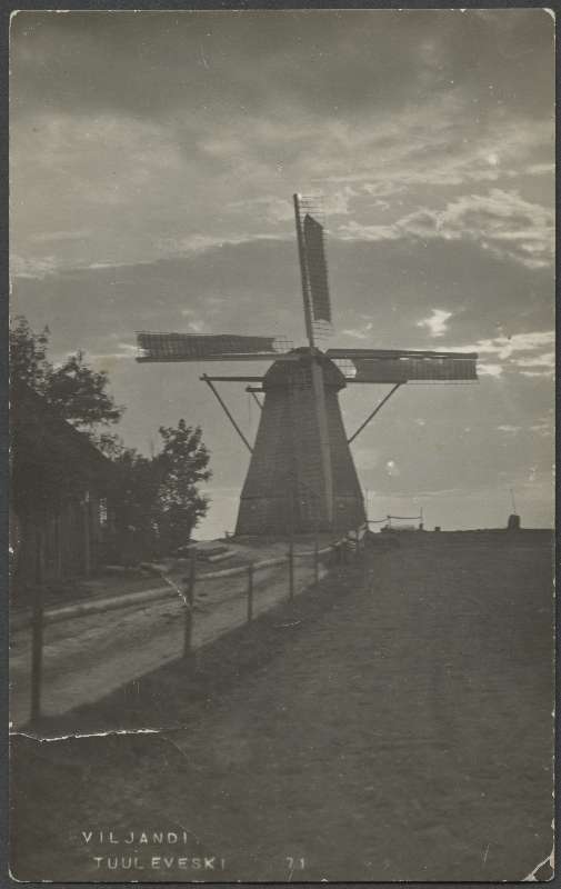 fotopostkaart, Viljandi, Kaalu tn- Turu tn ristmik, tuuleveski, u 1910, foto J. Riet