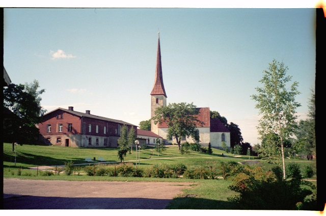 Vaade Rakvere Kolmainu kirikule