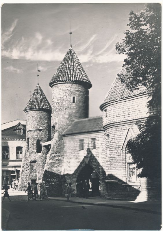 Fotopostkaart. Tallinna vaade. Viru väravad. 1963. Foto: E. Saar