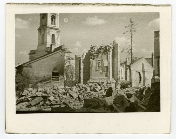 Maarja kiriku varemed. Tartu, 1941-1944.